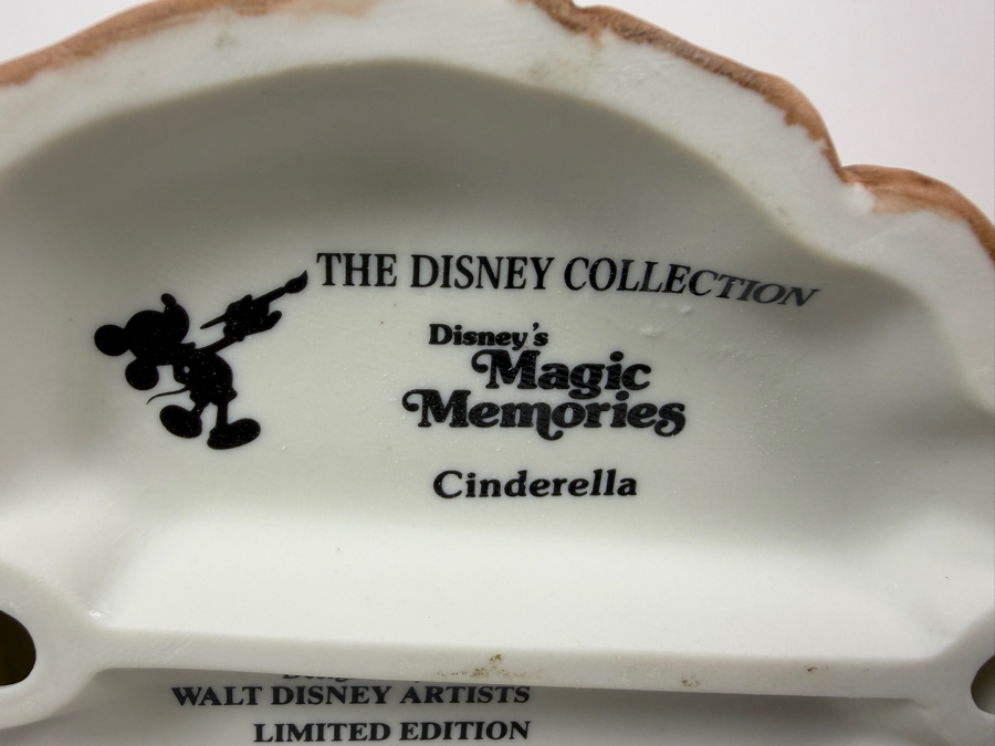 Vintage Grolier Disney Magic Memories Limited Edition 1,035/15,000 Worldwide Cinderella and Fairy Godmother With Pumpkin Figurine Designed By Walt Disney Artists 6.5'H [Photo 6]