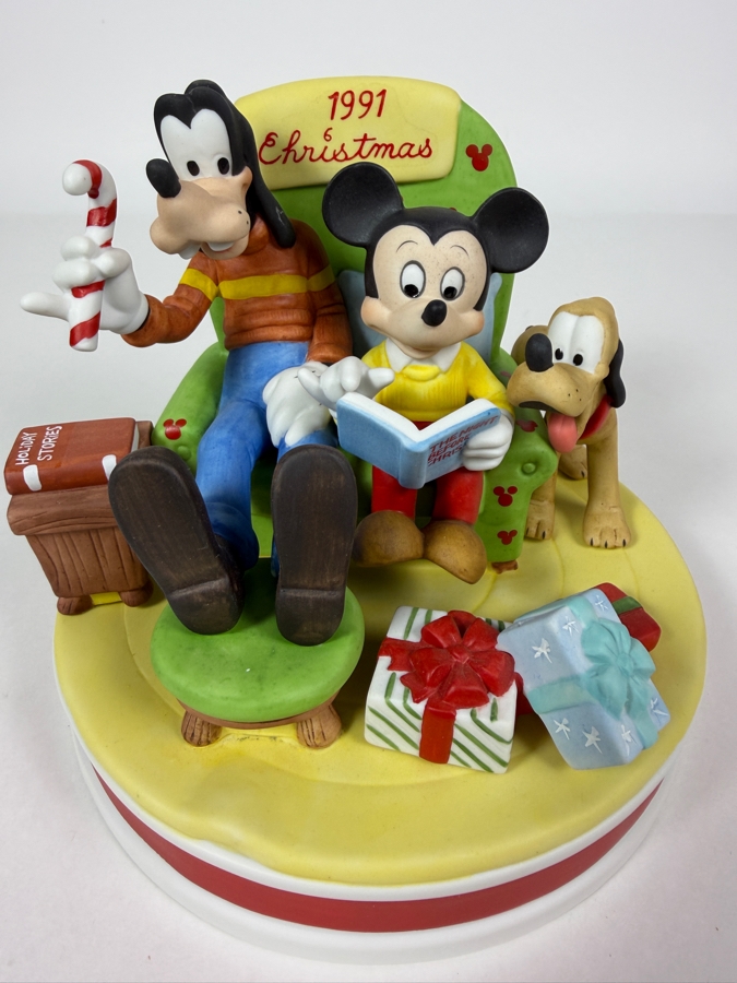 Vintage Disney Grolier Limited Edition 7,618/25,000 Worldwide 1991 The Night Before Christmas Mickey Mouse Goofy And Pluto Figurine 5.5'H [Photo 2]