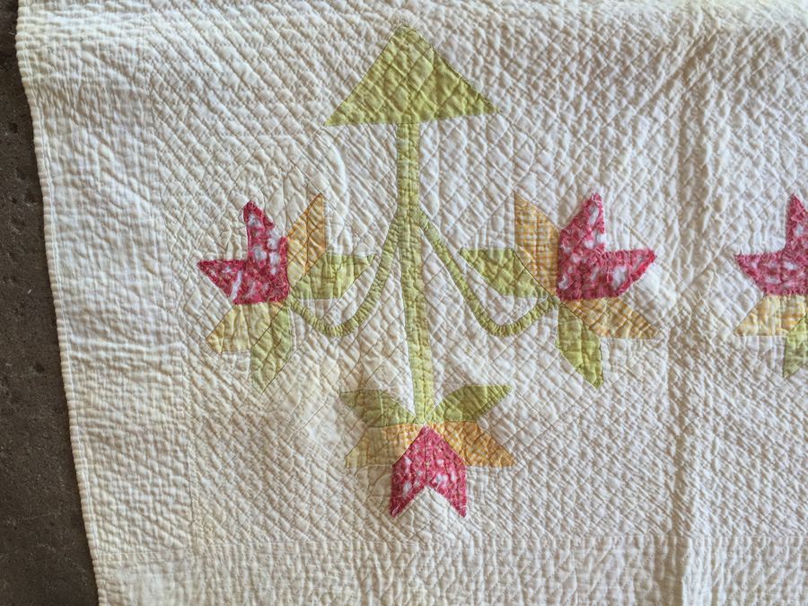 Vintage Quilt [Photo 4]
