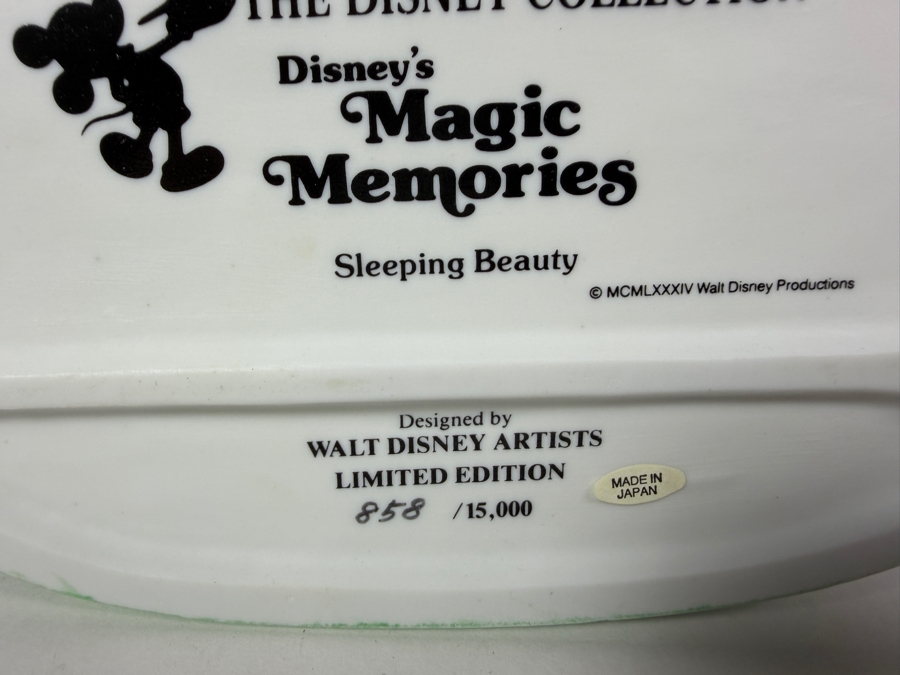 Vintage Grolier Disney Magic Memories Limited Edition 858/15,000 Worldwide Sleeping Beauty And Prince Phillip Porcelain Figurine Designed By Walt Disney Artists 4.5'H [Photo 7]