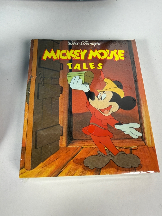 Walt Disney Classics Collection 1993 Members Only Mickey Mouse 'I Let 'Em Have It!' Brave Little Tailor Figurine 7.5'H [Photo 4]