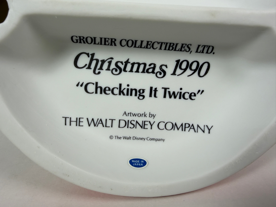 Vintage Disney Grolier 1990 Checking It Twice Mickey Mouse, Goofy, And Donald Duck Figurine 6'H [Photo 7]