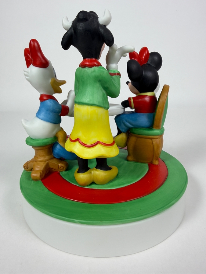 Vintage Disney Grolier Limited Edition 5,420/25,000 Worldwide 1992 Christmas Cookies Minnie Mouse, Daisy Duck, And Clarabelle Cow Figurine 6'H [Photo 3]