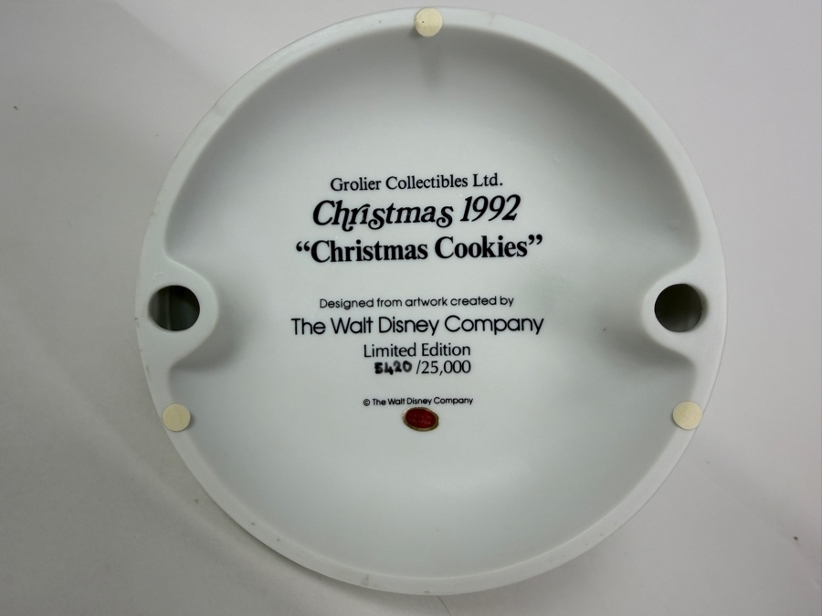 Vintage Disney Grolier Limited Edition 5,420/25,000 Worldwide 1992 Christmas Cookies Minnie Mouse, Daisy Duck, And Clarabelle Cow Figurine 6'H [Photo 5]