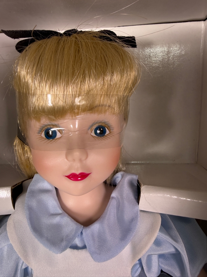 Vintage Grolier The Disney Collection Alice In Wonderland Grolier Porcelain Doll With Original Box 13'H [Photo 2]