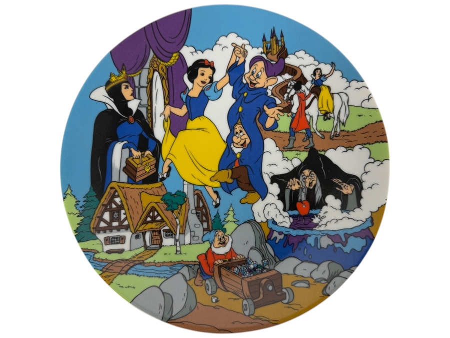 1988 Grolier Enterprises The Disney Collection Snow White And The Seven Dwarfs Commemorative Porcelain Plate 8.5'W