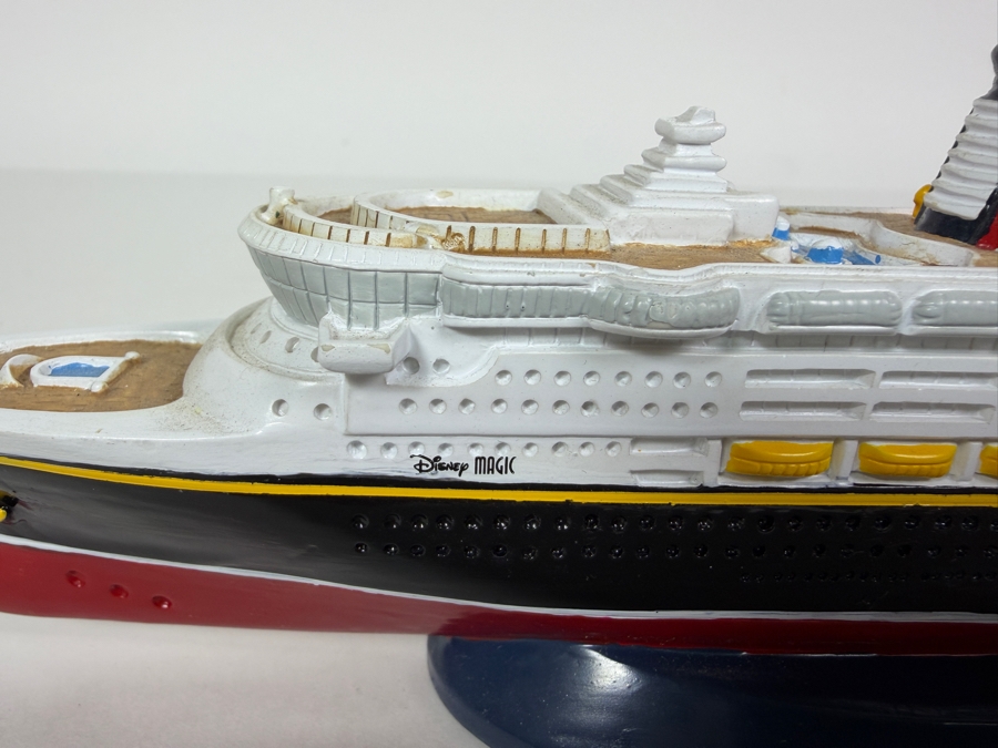 Official Disney Magic Cruise Line Resin Scale Model Souvenir Display Ship 10'W X 3'H [Photo 2]