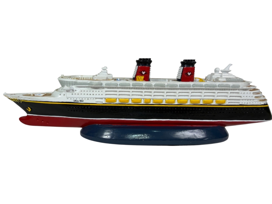 Official Disney Magic Cruise Line Resin Scale Model Souvenir Display Ship 10'W X 3'H