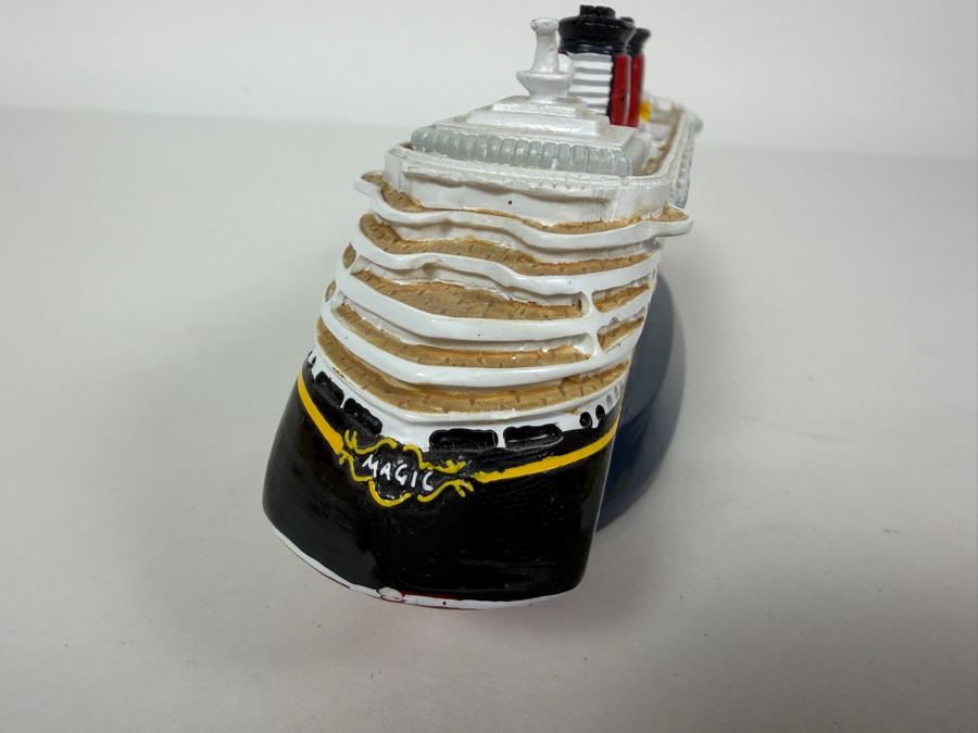 Official Disney Magic Cruise Line Resin Scale Model Souvenir Display Ship 10'W X 3'H [Photo 6]
