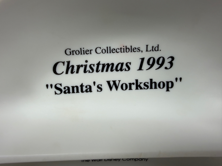 Vintage Disney Grolier Limited Edition 3,928/25,000 Worldwide 1993 Santa's Workshop Mickey Mouse, Goofy, And Donald Duck Figurine 6'H [Photo 7]