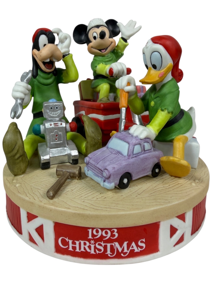 Vintage Disney Grolier Limited Edition 3,928/25,000 Worldwide 1993 Santa's Workshop Mickey Mouse, Goofy, And Donald Duck Figurine 6'H