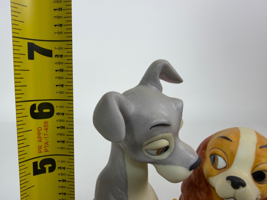 Vintage Walt Disney Productions Lady And The Tramp Ceramic Spaghetti Dinner Scene Figurine 6.5'H [Photo 7]