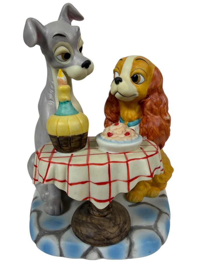 Vintage Walt Disney Productions Lady And The Tramp Ceramic Spaghetti Dinner Scene Figurine 6.5'H