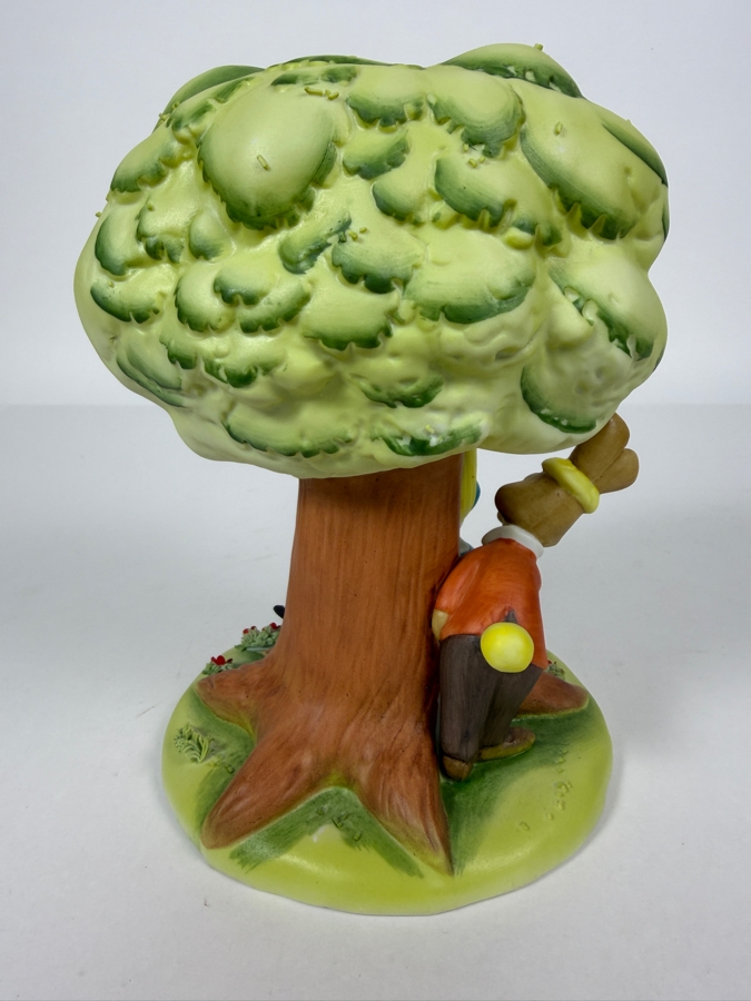 Vintage Walt Disney Productions Bisque Porcelain Alice In Wonderland Under Tree Figurine With Cheshire Cat And March Hare 7.5'H [Photo 5]