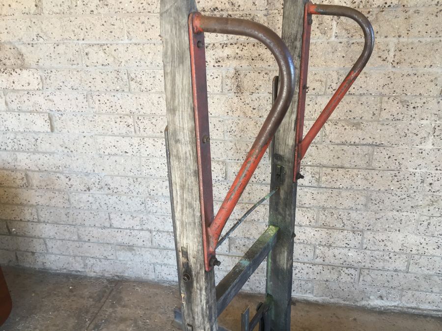 Vintage Yaeger and Sons / Maken Industrial Clamp Truck - Retails For $667 [Photo 8]