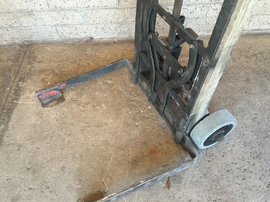 Vintage Yaeger and Sons / Maken Industrial Clamp Truck - Retails For $667 [Photo 2]