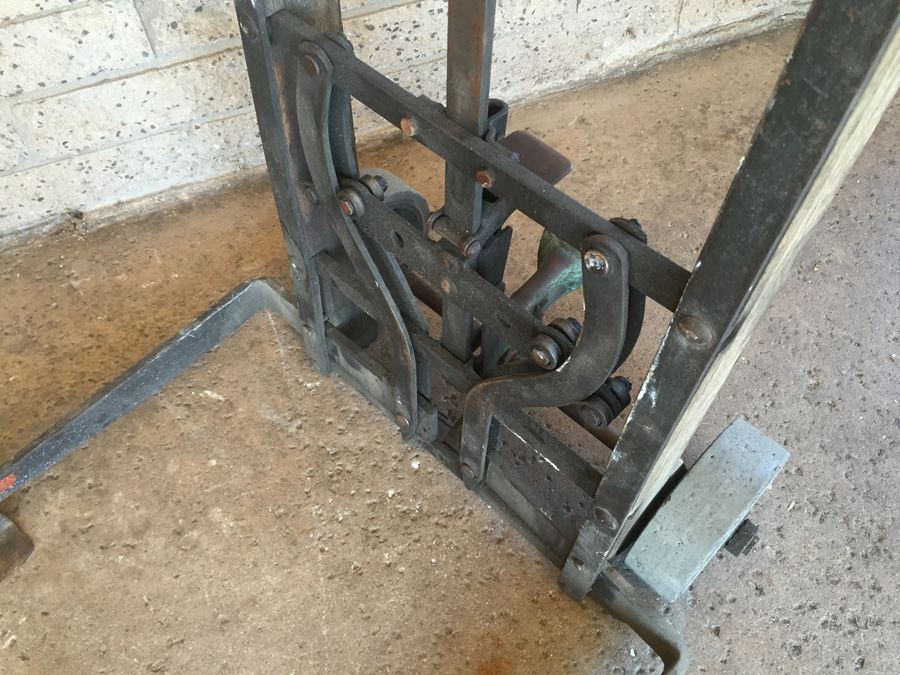 Vintage Yaeger and Sons / Maken Industrial Clamp Truck - Retails For $667 [Photo 3]