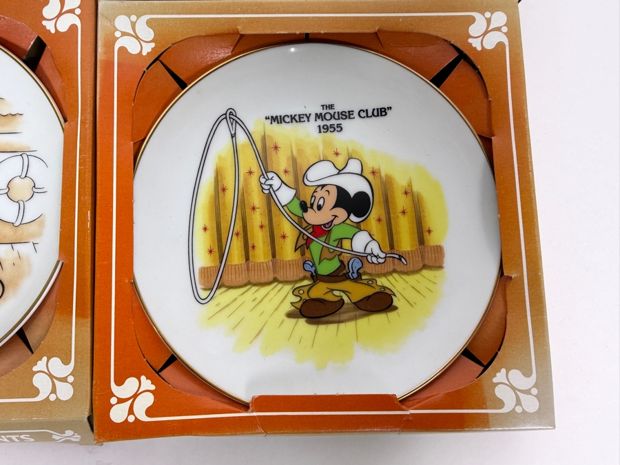 (6) Vintage Walt Disney Productions Mickey's Greatest Moments Miniature Porcelain Collector Plate Set In Original Boxes 6'W [Photo 7]