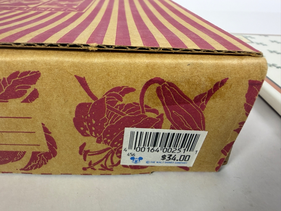 Vintage Disney Minnie Mouse Ceramic Tile Featuring Minnie Topiary From Walt Disney World 8'W [Photo 6]