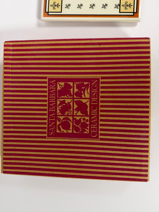 Vintage Disney Minnie Mouse Ceramic Tile Featuring Minnie Topiary From Walt Disney World 8'W [Photo 5]