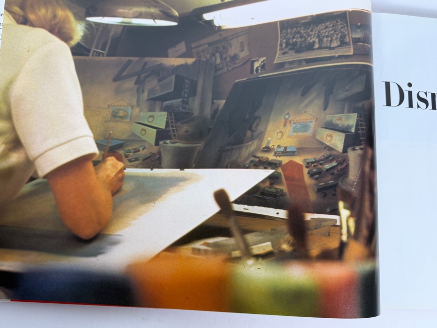 Treasures Of Disney Animation Art By Robert E. Abrams Oversized Hardcover Book Featuring Pinocchio Cover Art [Photo 3]