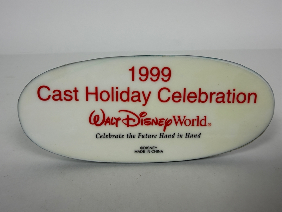 Vintage 1999 Cast Holiday Celebration Walt Disney World Millennium Celebration Sorcerer Mickey Mouse Resin Figurine Clock Featuring Large '2000' Logo On Black Oval Base 4.5'W X 3'H [Photo 3]