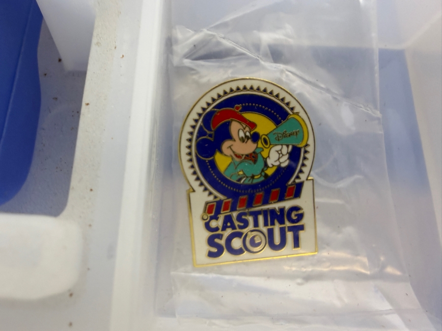 RARE Vintage 1990s Walt Disney World Casting Scout Cast Member Employee Exclusive Promotional Tool Kit In Clear Plastic Organizer Box With Promotional Items - See Photos
 [Photo 6]