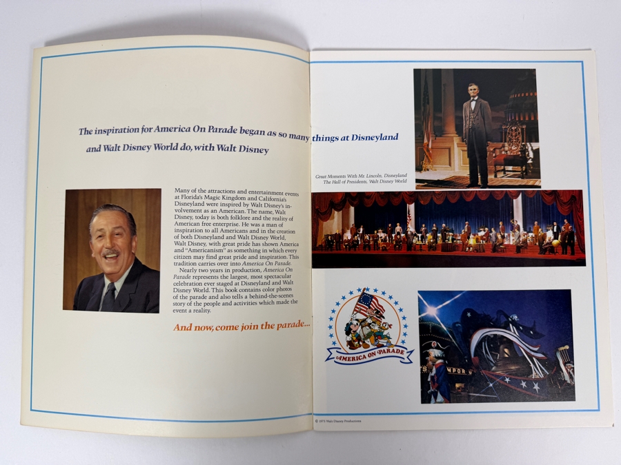 Vintage 1975 America On Parade Souvenir Program Book Celebrating The United States Bicentennial At Disneyland And Walt Disney World  [Photo 2]