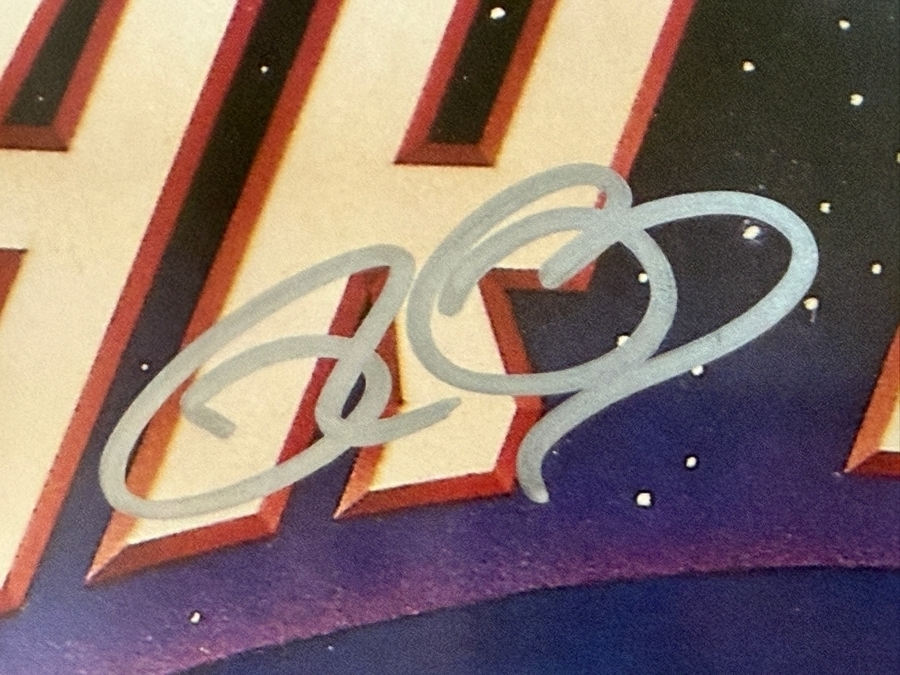 Vintage 1977 Star Wars Style D Rare Signed Poster By Carrie Fisher, George Lucas, Mark Hamill, Harrison Ford, Kenny Baker, Peter Mayhew, David Prowse, James Earl Jones, Rick Baker, Anthony Daniels And Phil Brown Framed 28.5 X 42.5 [Photo 9]