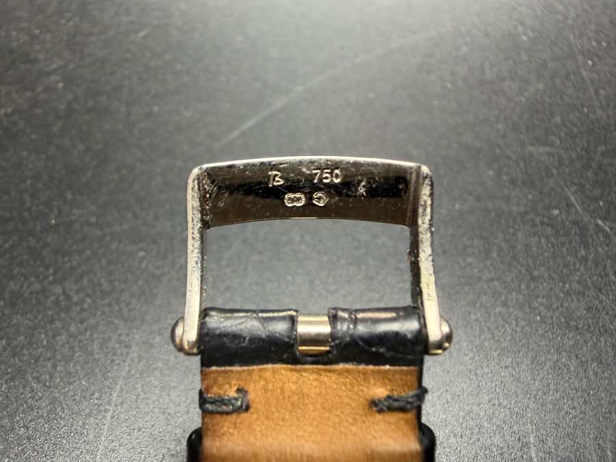 Van Cleef & Arpels 18k Gold Men's Watch With Original Box And Extra Leather Watch Band No. 145597 302032 43.6g Retails $11,000 [Photo 15]