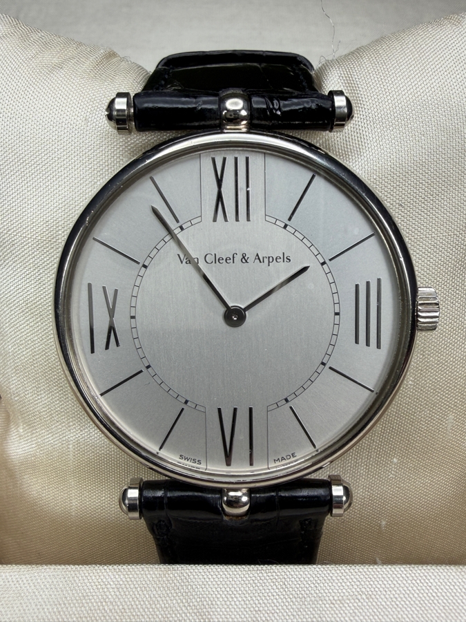 Van Cleef & Arpels 18k Gold Men's Watch With Original Box And Extra Leather Watch Band No. 145597 302032 43.6g Retails $11,000 [Photo 3]