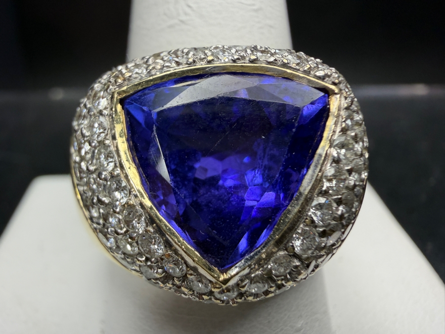 Stunning Large 14k Gold Men's Ring With 12.5mm X 12.5mm Trillion Tanzanite Est. 7ct And Accented With (80) 1.5-1.8mm Round Brilliant Diamonds Est. 1.60cttw Size 11 31.2g Retails $29,400 [Photo 4]