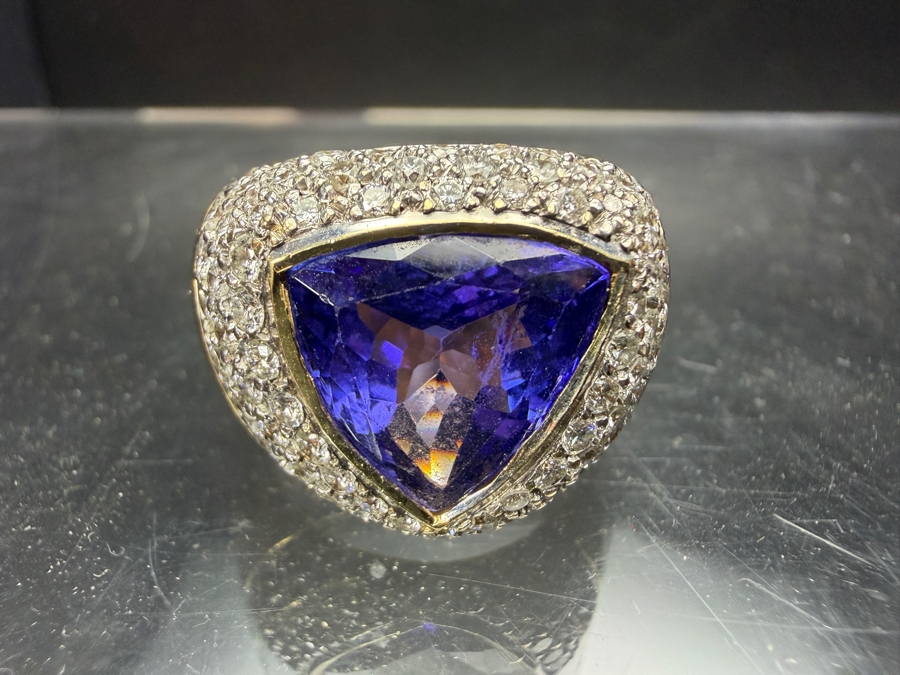 Stunning Large 14k Gold Men's Ring With 12.5mm X 12.5mm Trillion Tanzanite Est. 7ct And Accented With (80) 1.5-1.8mm Round Brilliant Diamonds Est. 1.60cttw Size 11 31.2g Retails $29,400 [Photo 10]