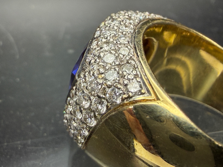 Stunning Large 14k Gold Men's Ring With 12.5mm X 12.5mm Trillion Tanzanite Est. 7ct And Accented With (80) 1.5-1.8mm Round Brilliant Diamonds Est. 1.60cttw Size 11 31.2g Retails $29,400 [Photo 14]