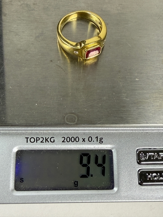18k Gold Men's 6.5 X 5.5mm Pink Sapphire Ring Accented With (2) 1.8mm Round Brilliant Diamonds Est. .06cttw Size 7.75 9.4g Retails $7,000 [Photo 13]