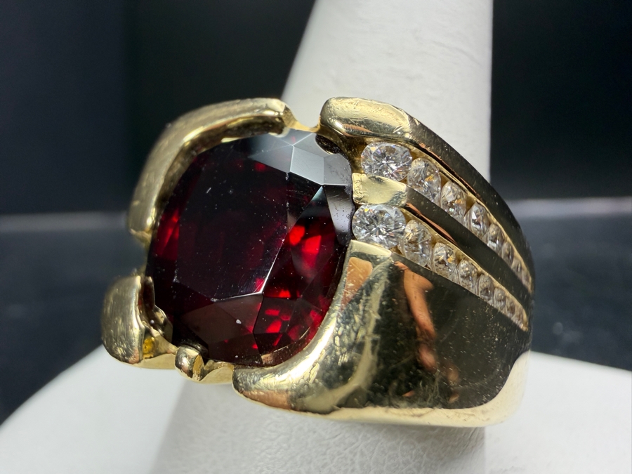 Impressive 14k Gold Men's 11 x 10mm Mozambique Garnet Accented With (16) Diamonds Size 11 30.8g Retails $14,000 [Photo 4]