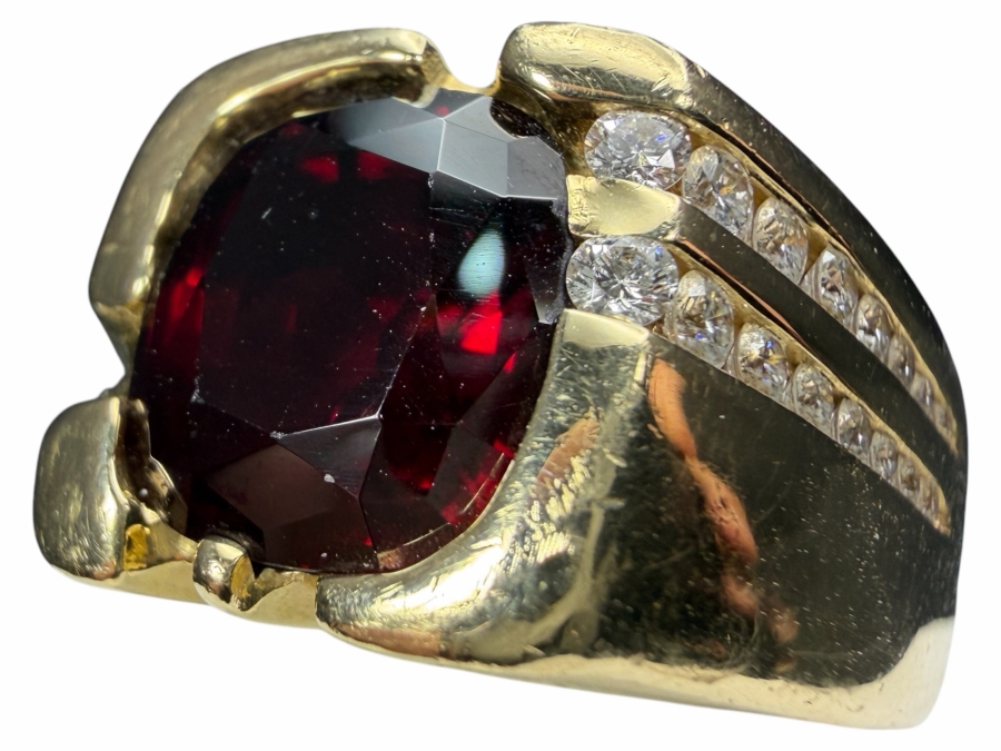 Impressive 14k Gold Men's 11 x 10mm Mozambique Garnet Accented With (16) Diamonds Size 11 30.8g Retails $14,000