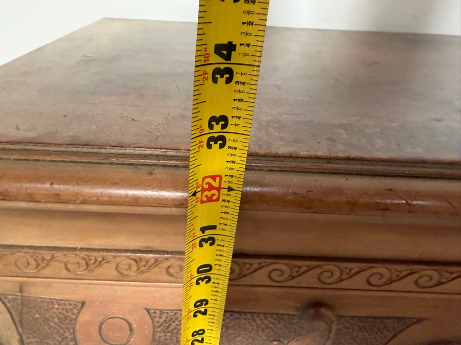 Vintage Hand Carved Walnut Console Table Featuring Shell Carvings And Cabriole Legs 53.5W X 19D X 32.5H [Photo 12]