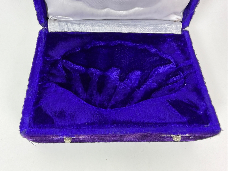Hand Carved Aventurine Shell Trinket Dish Cased In A Purple Velvet Box 6W X 3D X 2H [Photo 5]