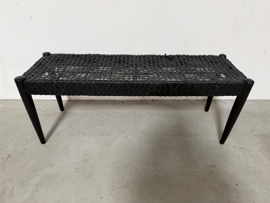 Safavieh Black Bandelier Leather Weave Bench (One Strap Needs Repair) 48W X 16D X 18H [Photo 2]