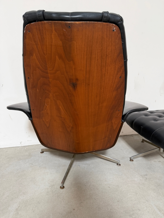Vintage Mid-Century Modern George Mulhauser Mr. Chair Lounge Chair And Ottoman For Plycraft In Black Leatherette (See Photos For Several Small Tears) [Photo 4]