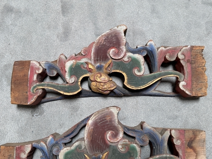(3) Antique Japanese Hand Carved Wooden Polychrome Bat Carvings From A Japanese Temple 18.5' X 7.5'H X 2'D [Photo 4]