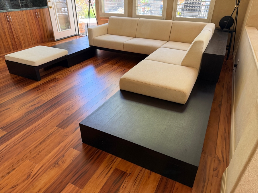 Just Added - Zatana Modernist Sectional Sofa With Cocktail Table, Ottoman And Bookshelves Designed By Dean Maltz 134' X 132' X 102' X 41'D Retails $11,900
 [Photo 11]