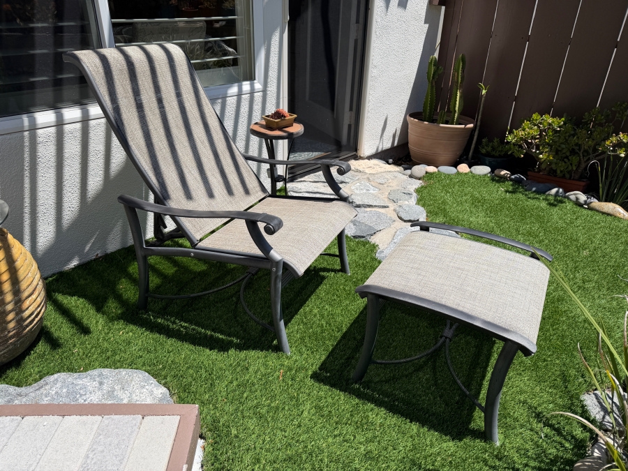 Just Added - Tropitone Furniture Adjustable Outdoor Chair With Ottoman