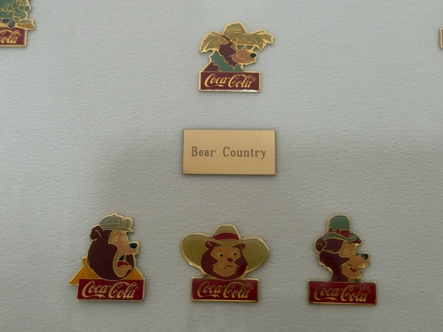 Just Added - Framed Collection Of 60 Vintage 1985 Coca-Cola And Walt Disney World 15th Anniversary Commemorative Pins 21 X 49 [Photo 10]