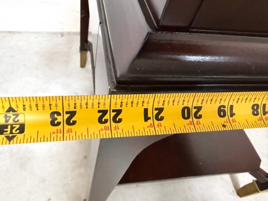 Just Added - Pair Of Wooden Side Tables With Single Drawer By The Fairfield Chair Company 22W X 26D X 28.5H [Photo 9]