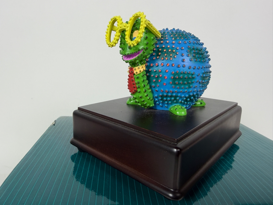 Just Added - Walt Disney Classics Collection Twinkling Turtle From Disneyland's Main Street Electrical Parade With Original Box And COA 5W X 4D X 4H [Photo 6]