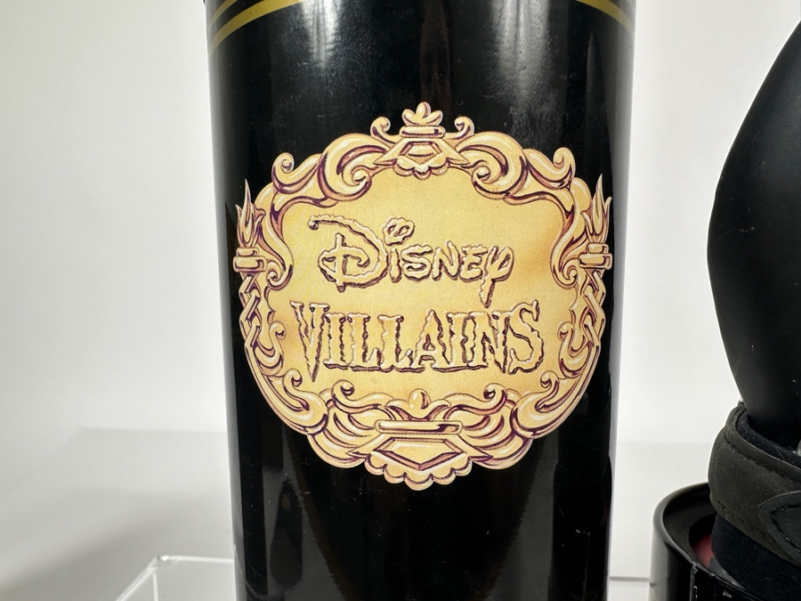 Disney Villains Chernobog Limited Edition Watch And Figurine Set With Original Collector Tin Packaging [Photo 7]