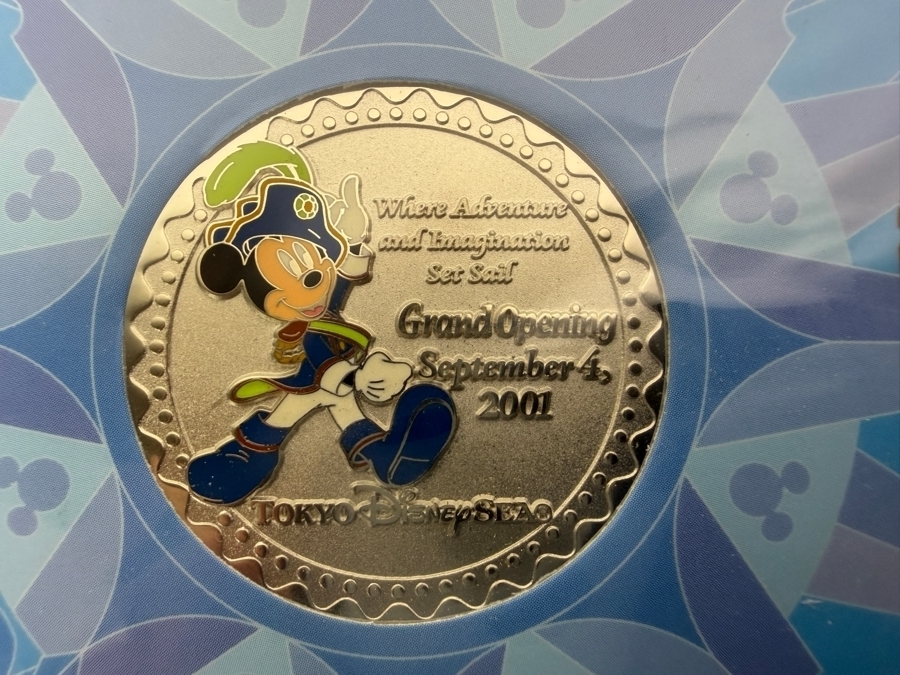 Just Added - Pair Of Vintage 2001 Commemorative Medal From The Tokyo DisneySea Grand Opening [Photo 3]