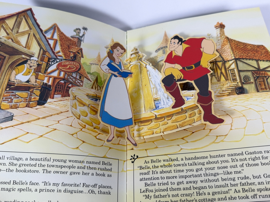Just Added - (4) Walt Disney Pop-Up Books: Pinocchio, Beauty And The Beast, Snow White And The Seven Dwarfs And Aladdin [Photo 5]